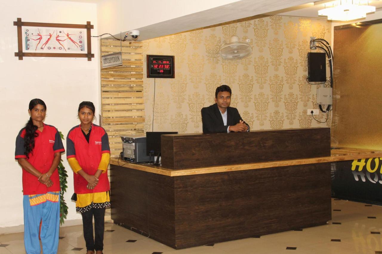 Hotel Anandam Kānker Exterior photo